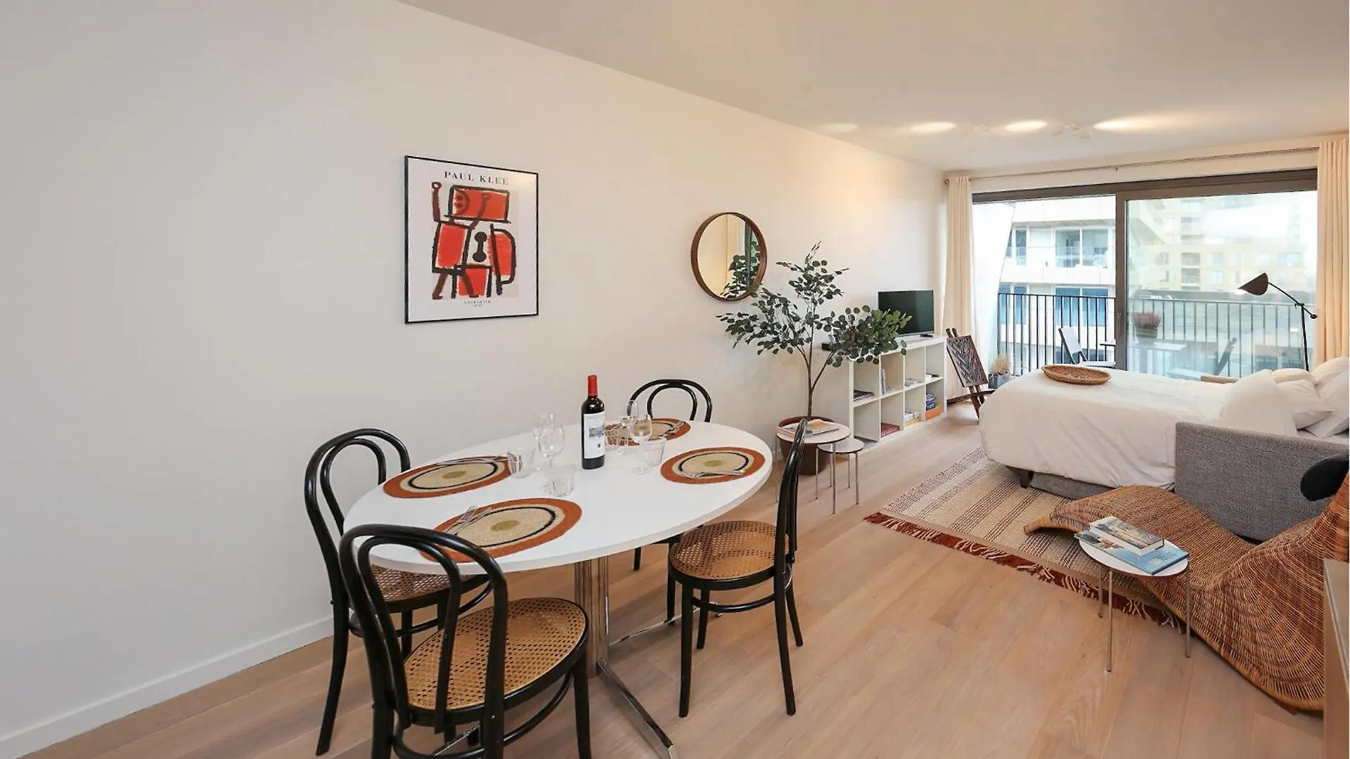 Beach Front Apartment In Oostende